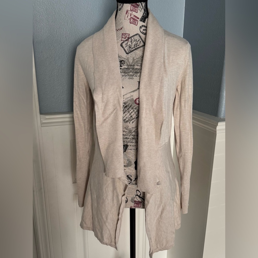 White House Black Market Cream Cardigan
